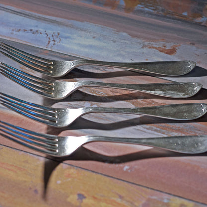 OVAL THREAD SILVER PLATE FORKS by Rogers and Brothers Lot of Six (6)