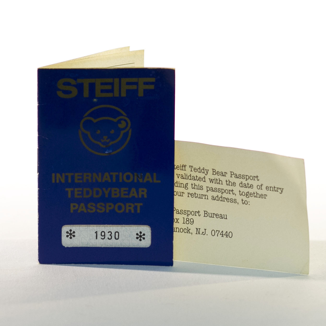 Collectible STEIFF INTERNATIONAL PASSPORT TEDDY BEAR Passport #1930