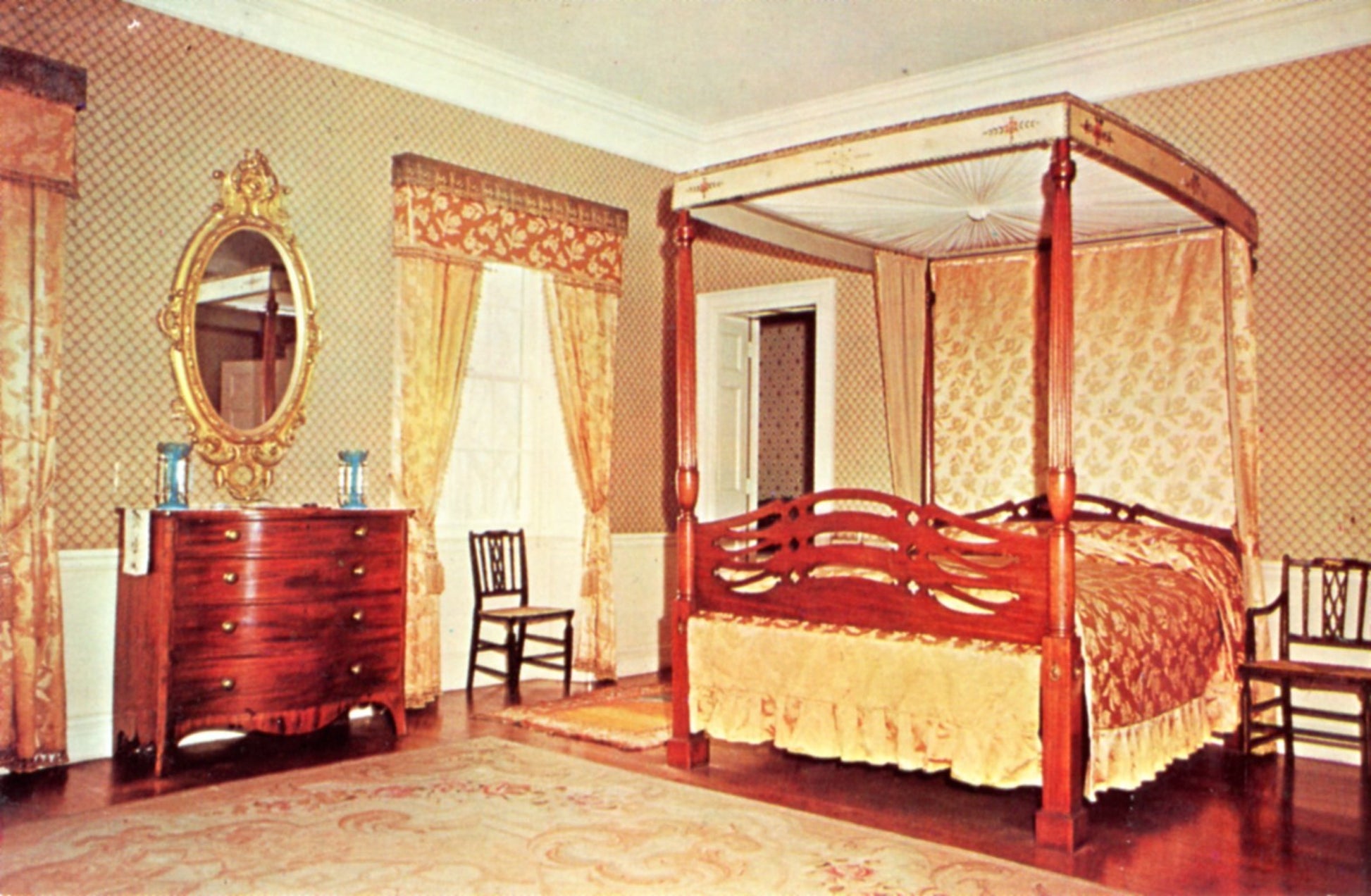 Montpelier Knox Mansion Gold Bedroom THOMASTON MAINE Vintage Postcard ©1970's