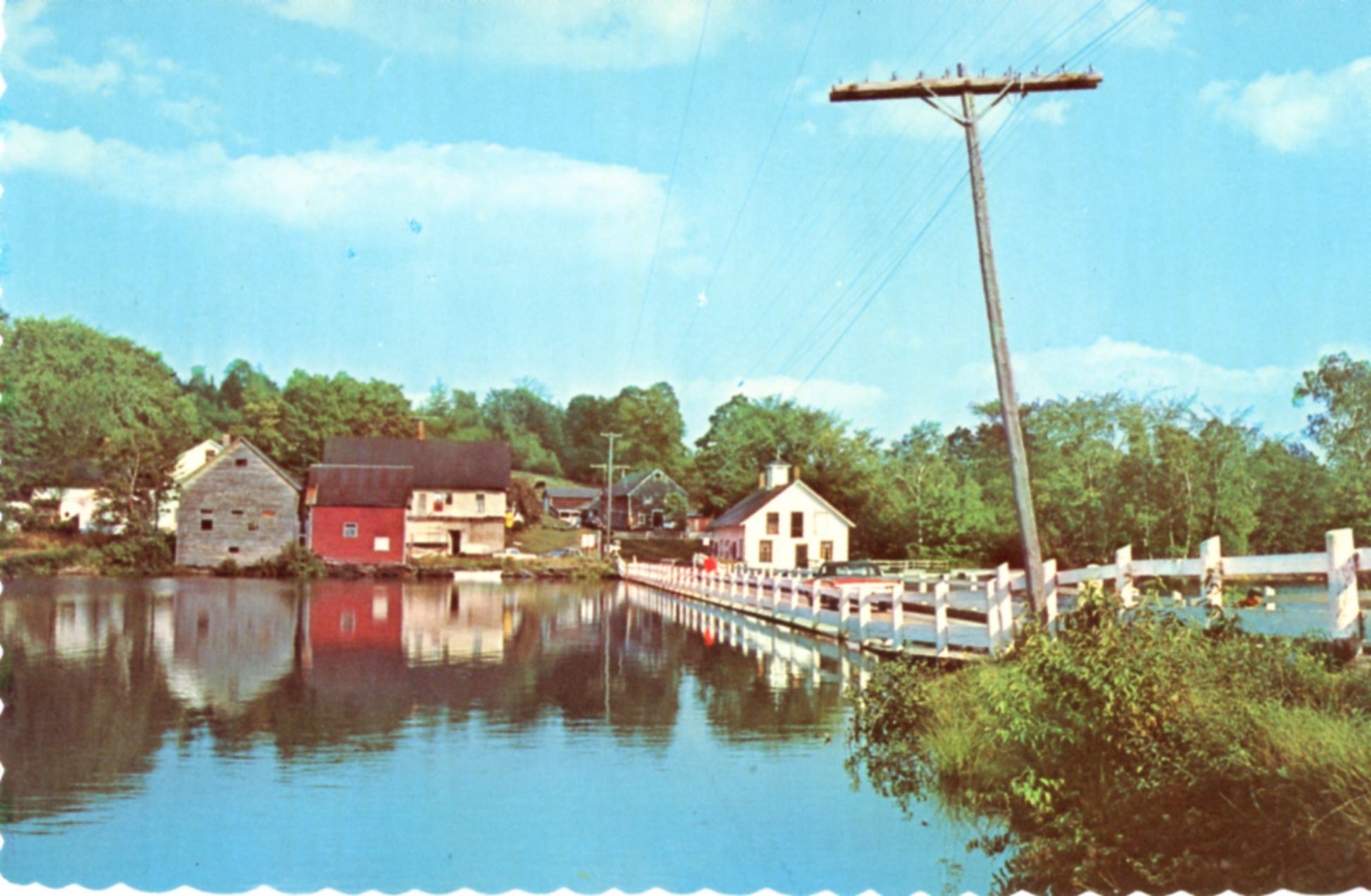 Floating Bridge BROOKFIELD VERMONT Vintage Postcard Deckle Edge