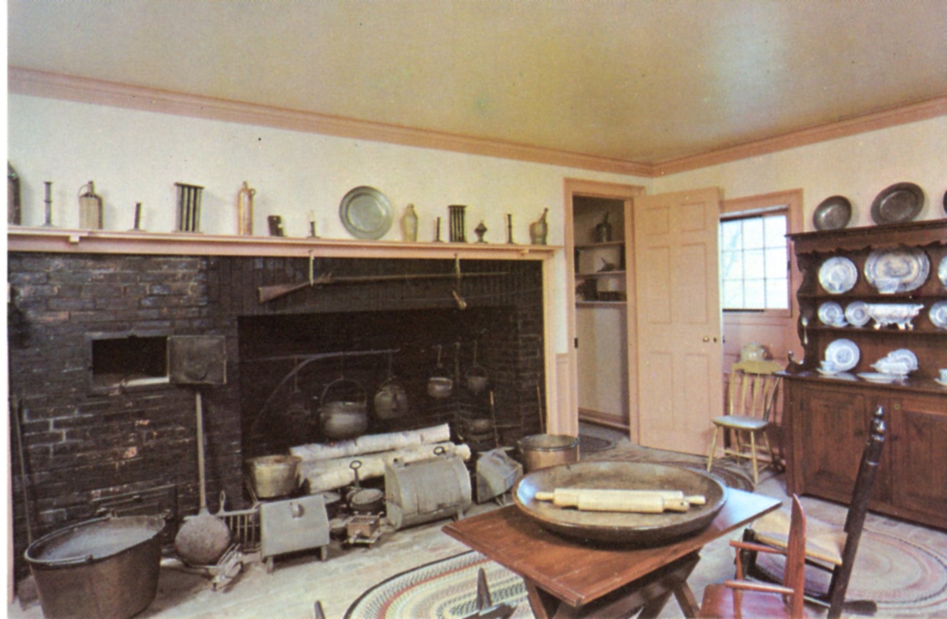Montpelier Knox Mansion Kitchen THOMASTON MAINE Vintage Postcard ©1970's