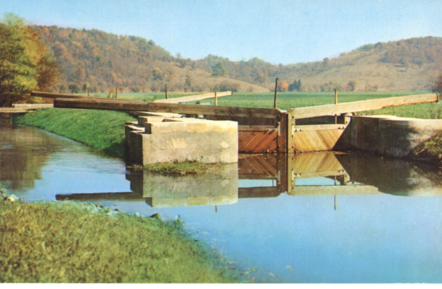 Millville Locks on Whitewater Canal METAMORA INDIANA Vintage Postcard