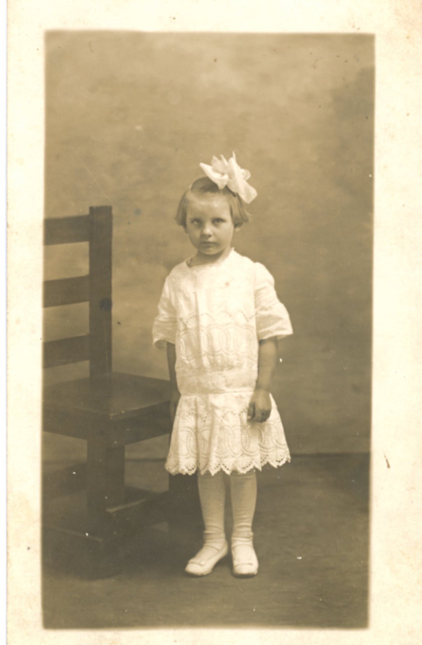 Portrait Photograph of YOUNG GIRL Dressed in EDWARDIAN ERA Dress Antique Real Photo Postcard Circa 1910