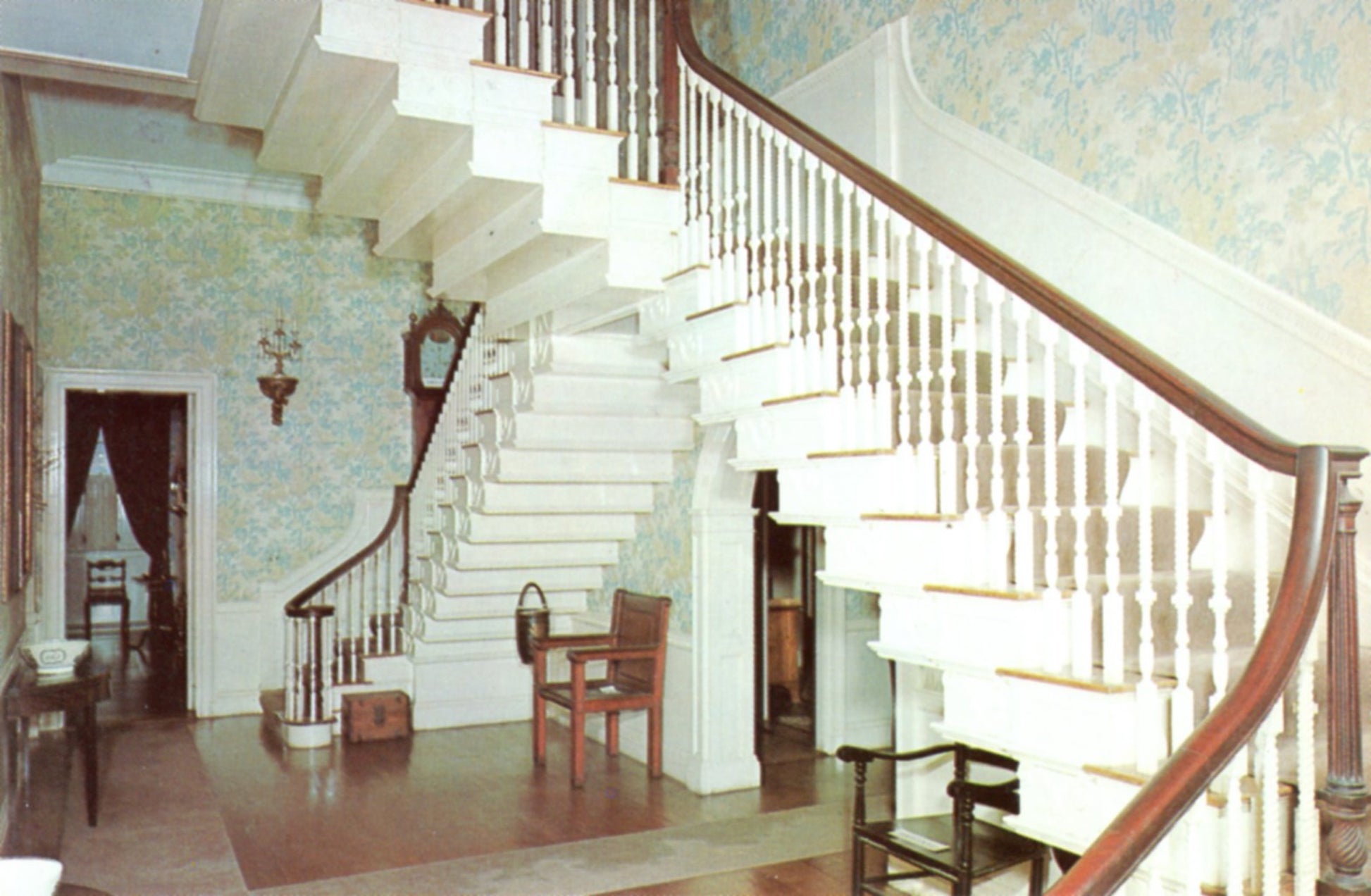 Montpelier Knox Mansion Main Hall Staircase THOMASTON MAINE Vintage Postcard ©1970's