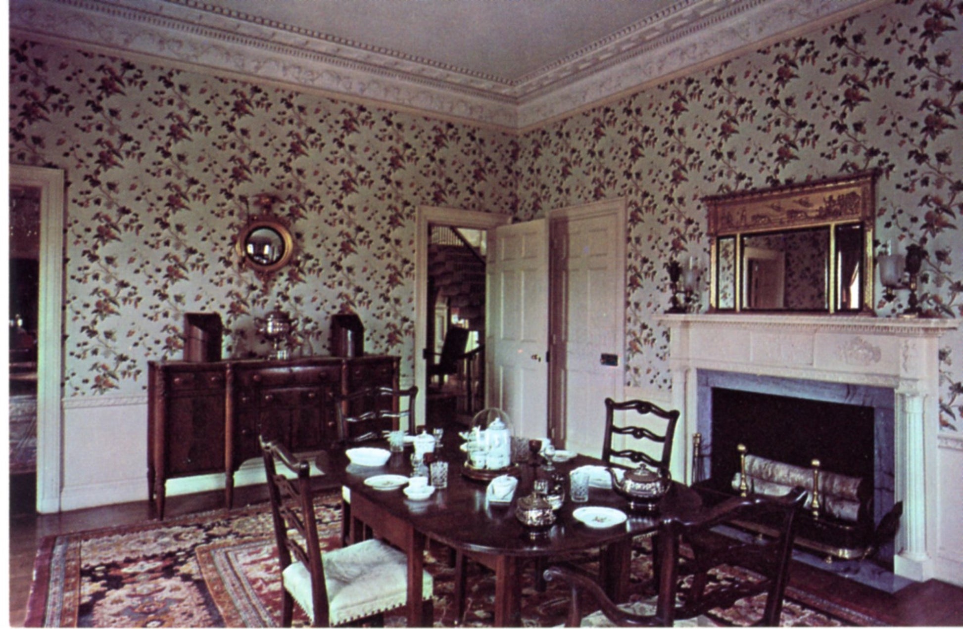 Montpelier Knox Mansion Dining Room THOMASTON MAINE Vintage Postcard ©1970's