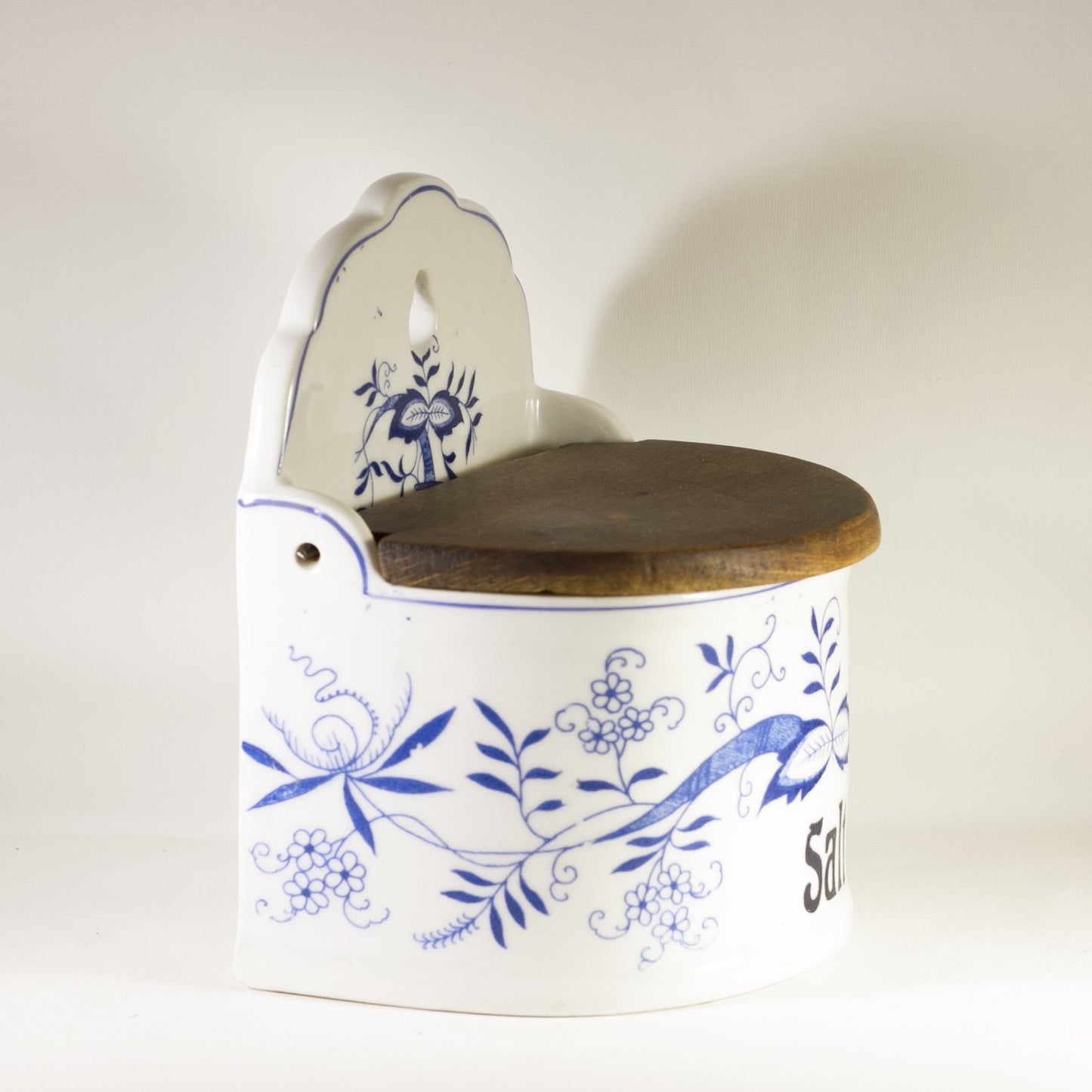 BLUE ONION ZWIEBELMUSTER Hanging Salt Cellar