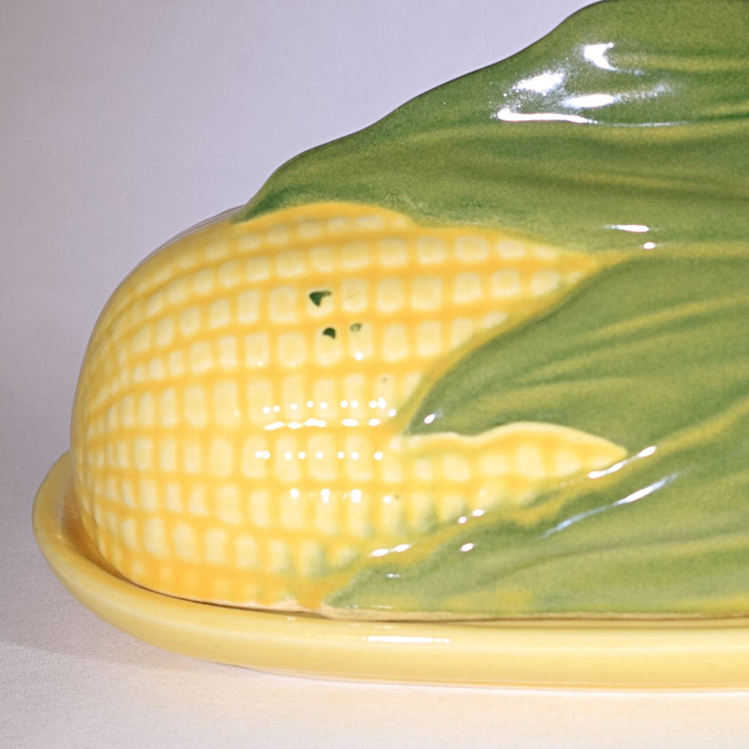 SHAWNEE POTTERY CORN KING Covered Butter Dish Circa 1946 1954 The