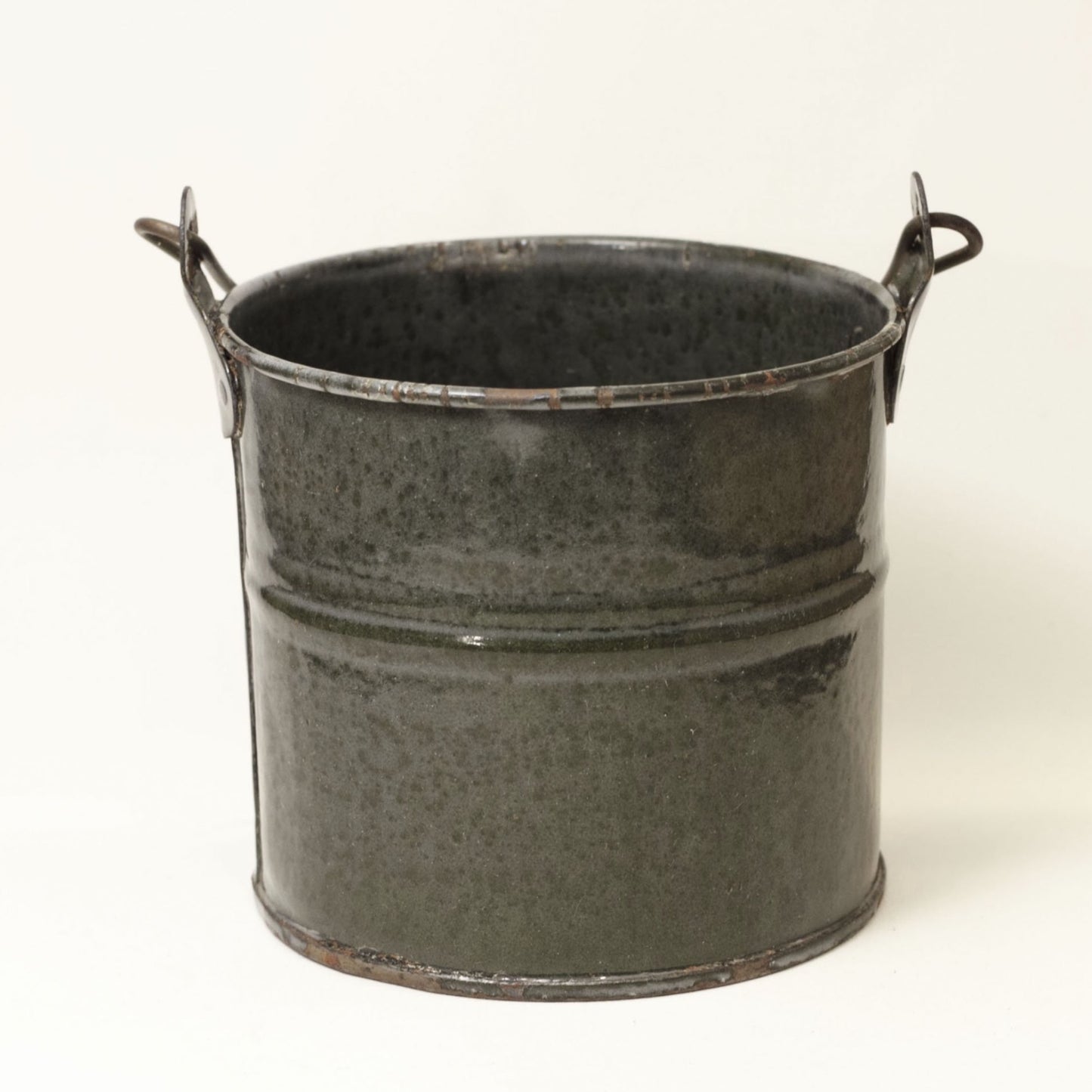 Small Antique Mottled Gray Granite Ware Bucket 4-Inches Tall