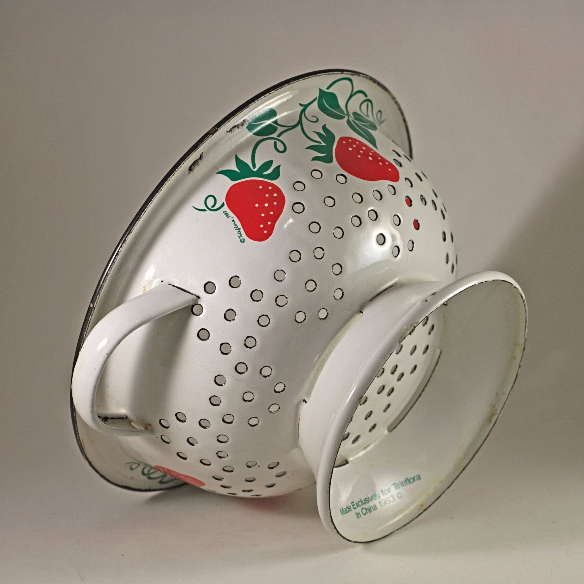 Enamelware COLANDER Decorated with Strawberries – The Townhouse ...