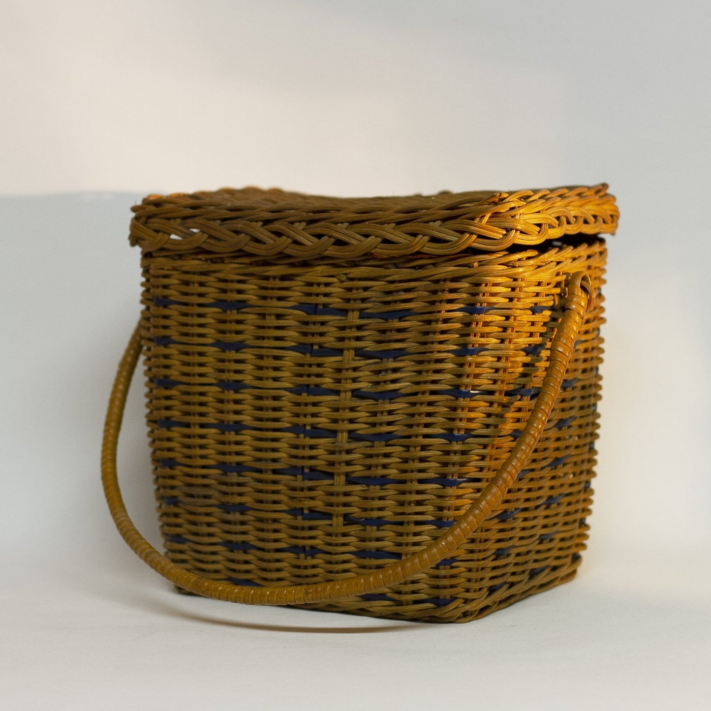 Vintage Wicker Rattan BOX-SHAPED HANDLE PURSE